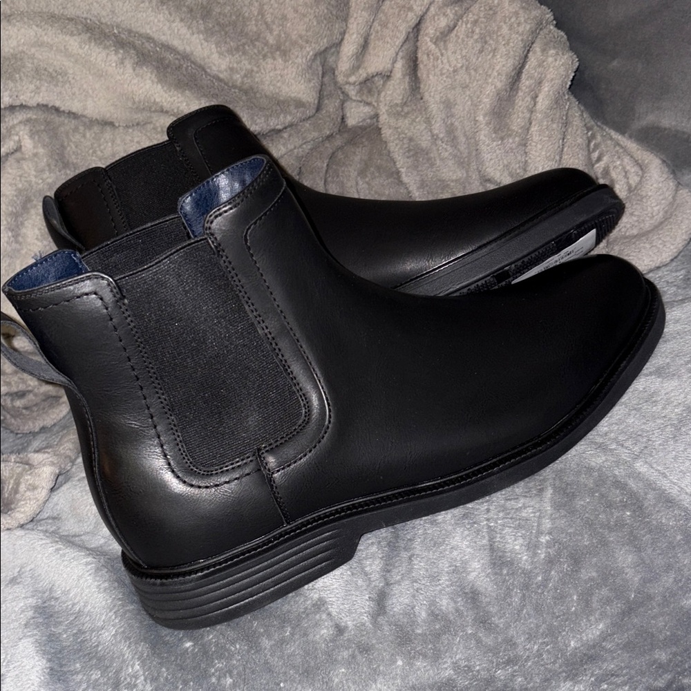 Dockers Black Leather Men's Boots